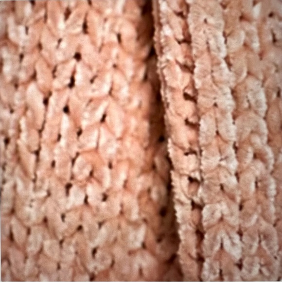 Ruggine Soft Chenille Scarf - Picture 4 of 4